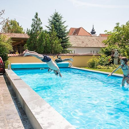 Winzerhof Familie Bogner Daire Rohrendorf bei Krems Dış mekan fotoğraf
